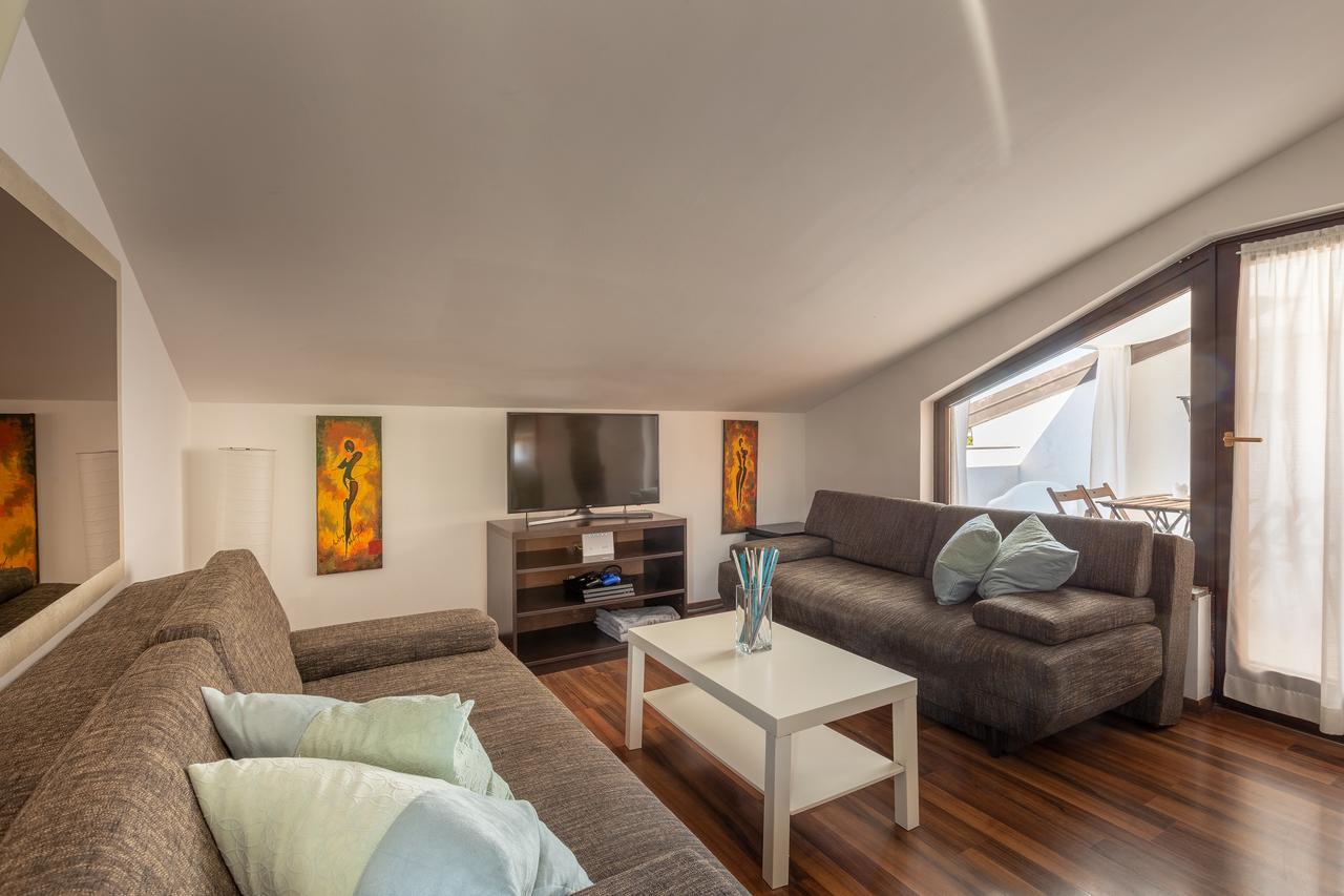 Apartments Michelle أوماغ المظهر الخارجي الصورة